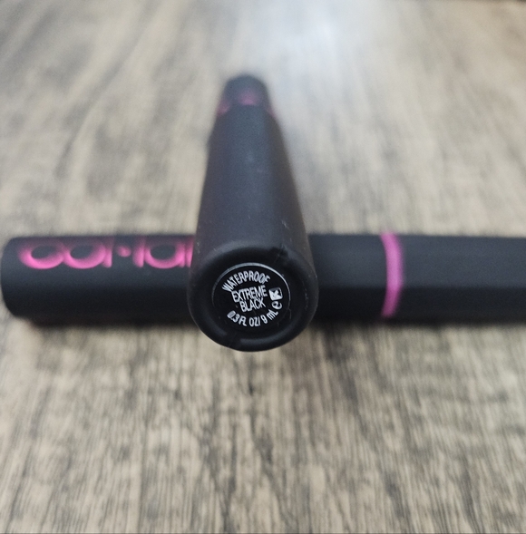 Col-Lab Mascara - Picture 5 of 5